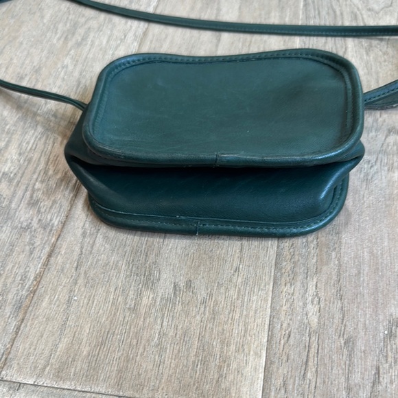 Vintage Classic Hadley Zip Bag Emerald Green - Picture 4 of 12